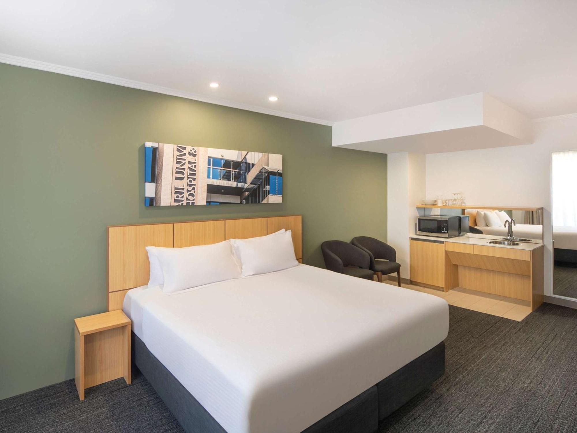 Mercure Sydney Macquarie Park Экстерьер фото